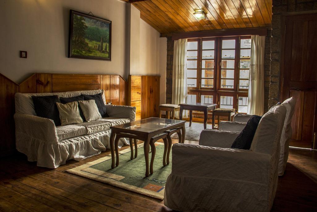 Ken And Twill Guest House Shillong Esterno foto
